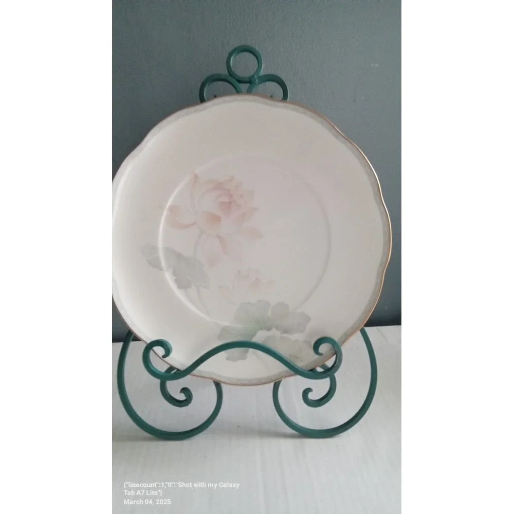 Noritake whispers elegance